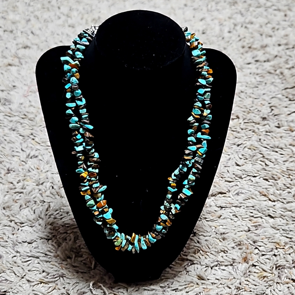 Vintage Turquoise Nugget Mixed Stone Neclace